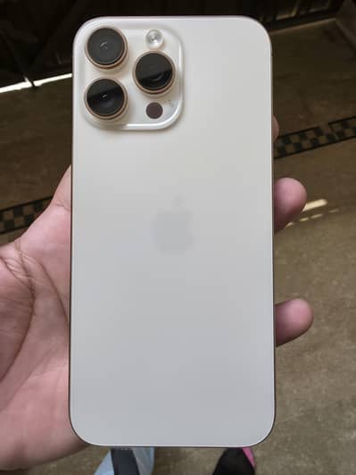 Apple iPhone 16 Pro Max