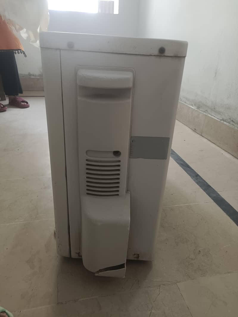 Galanz 1.5 Ton split AC 4
