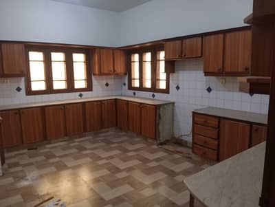 Ideal 600 Square Yards Upper Portion has landed on market in Gulistan-e-Jauhar - Block 12, Karachi