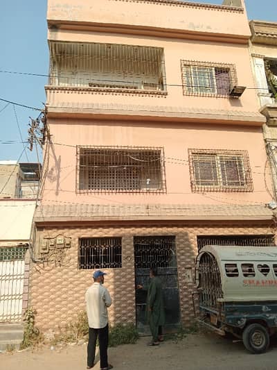 A Stunning House Is Up For Grabs In Bufferzone - Sector 16-A Karachi