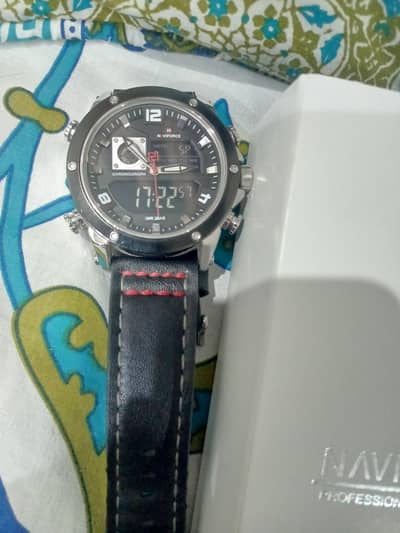 Navi force watch