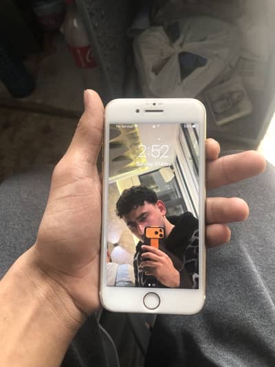 Apple iPhone 7