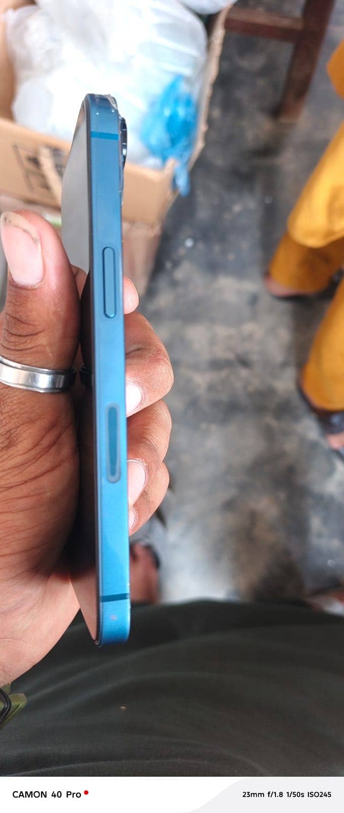 Apple iPhone 13 3
