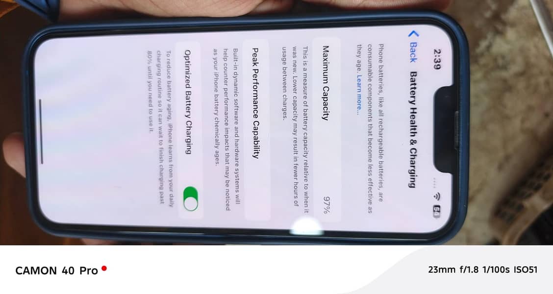 Apple iPhone 13 8