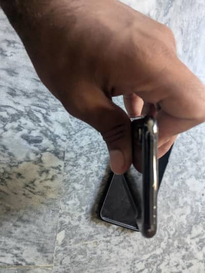 Apple iPhone XS
