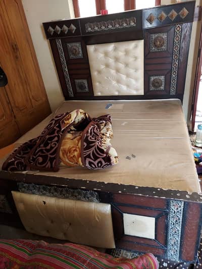 wooden bed full size