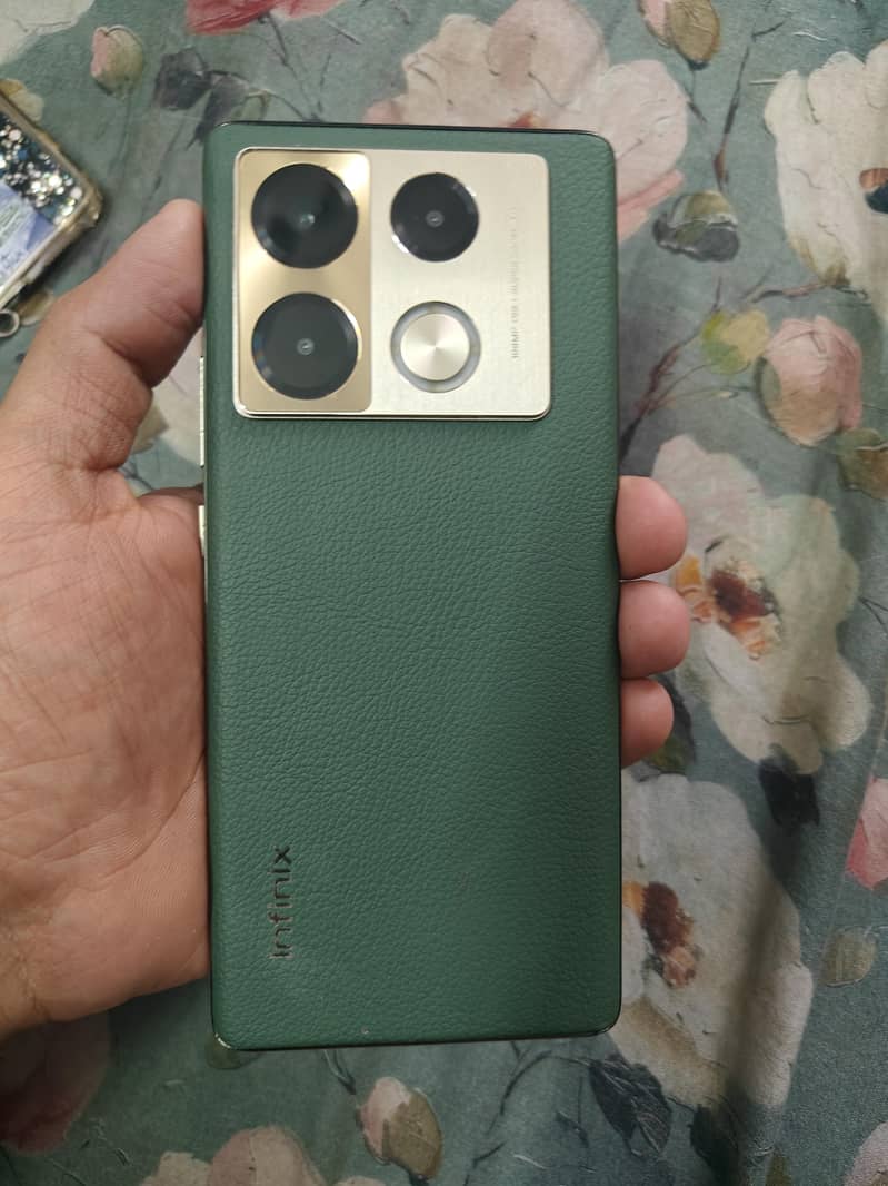 Infinix Note 40 Pro 2