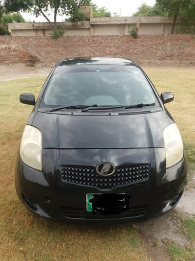 Toyota Vitz 2005