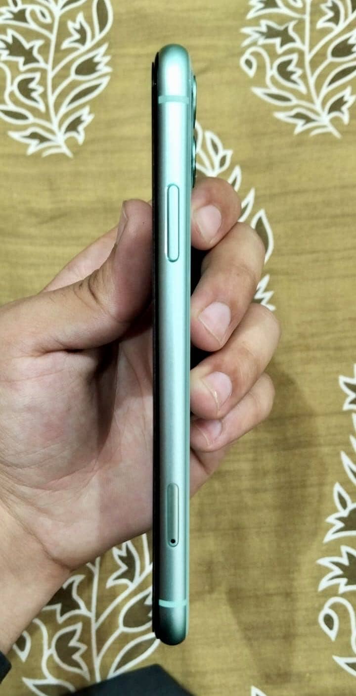 Apple iPhone 11 1