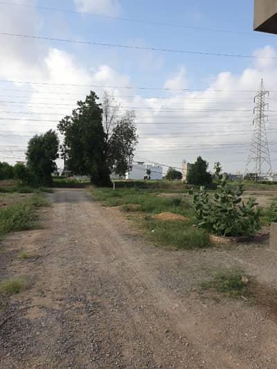 Plot for sale in Saadi garden