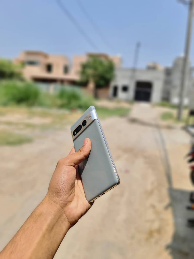 Google Pixel 7 Pro 6