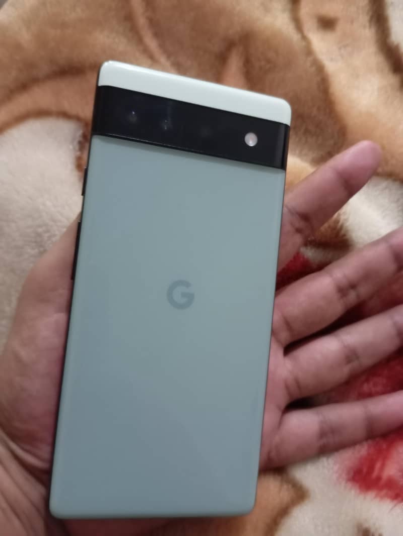 Google Pixel 6a 1
