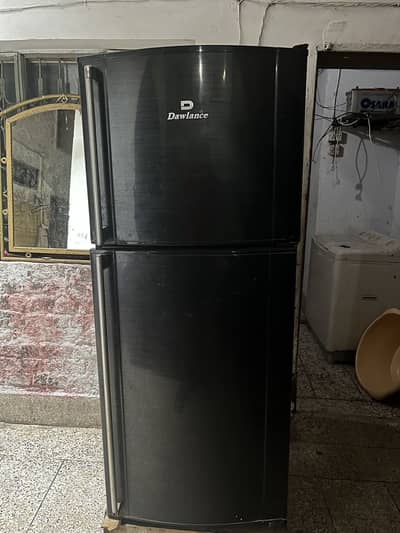 Dawlance fridge 0/3/2/8/4/5/8/3/8/4/0