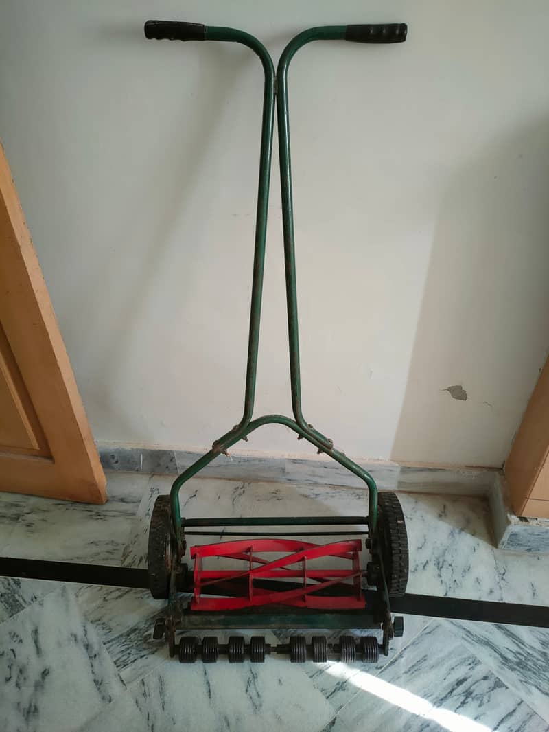 Grass cutting machine 1