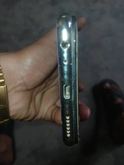 Vivo Y17