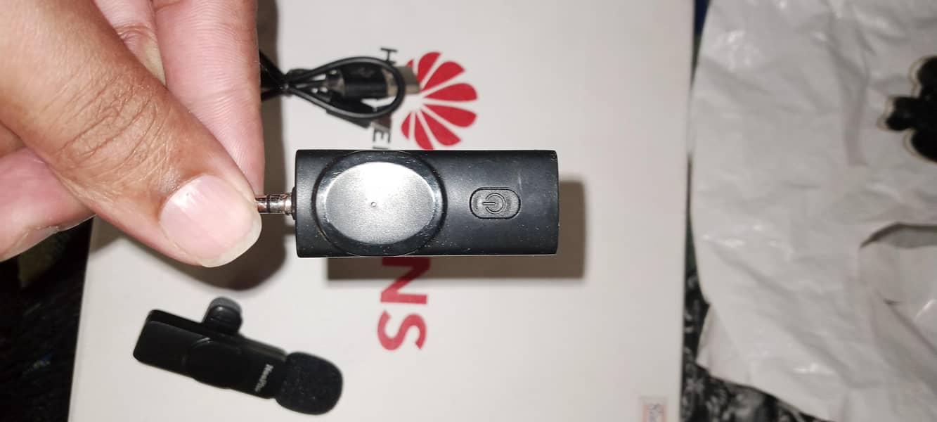 Wireless microphone 2