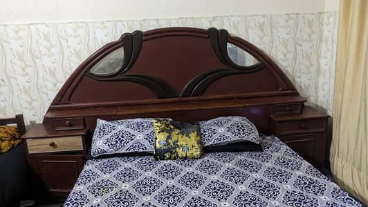 Bed with Metress For sale