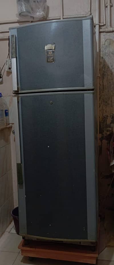 DAWALANCE REFRIGERATOR 2 DOOR WORKING