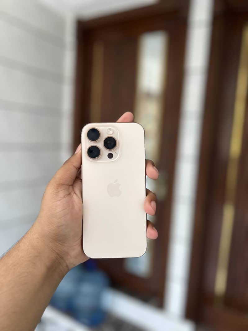 iPhone 16 Pro jv 2