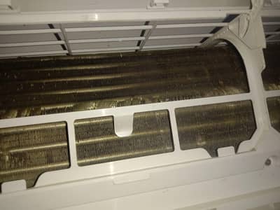 URGENT SALE KENWOOD  INVERTER A. C