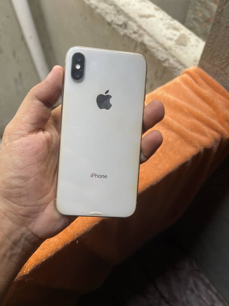 Apple iPhone X 5