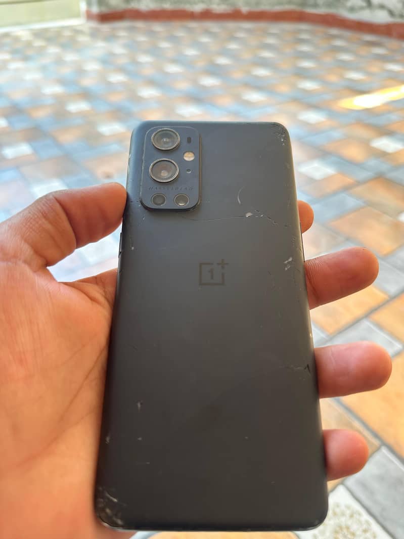 One Plus 9 Pro 1