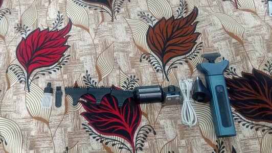 Geemy Hair Trimmer - Full Box + Accessories - 10/10 Working