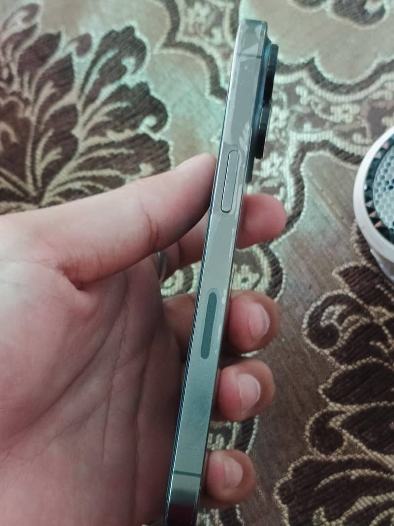 iphone 13 pro jv 2