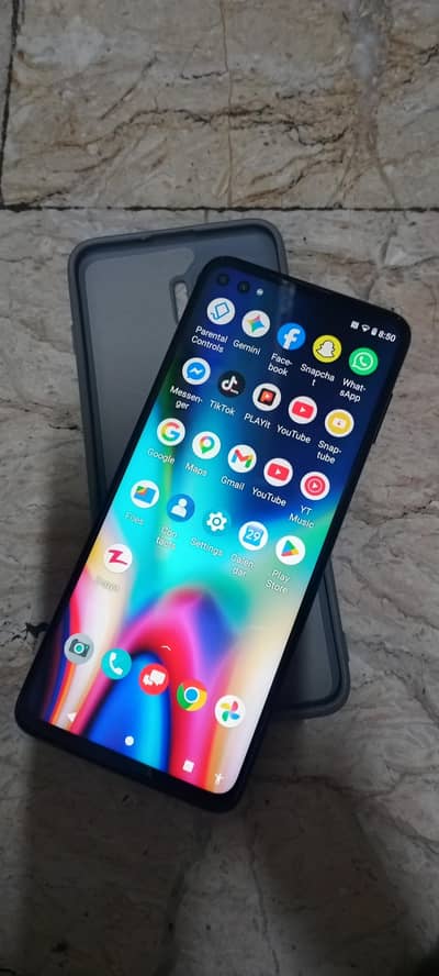 moto one 5G 4/128 non pta