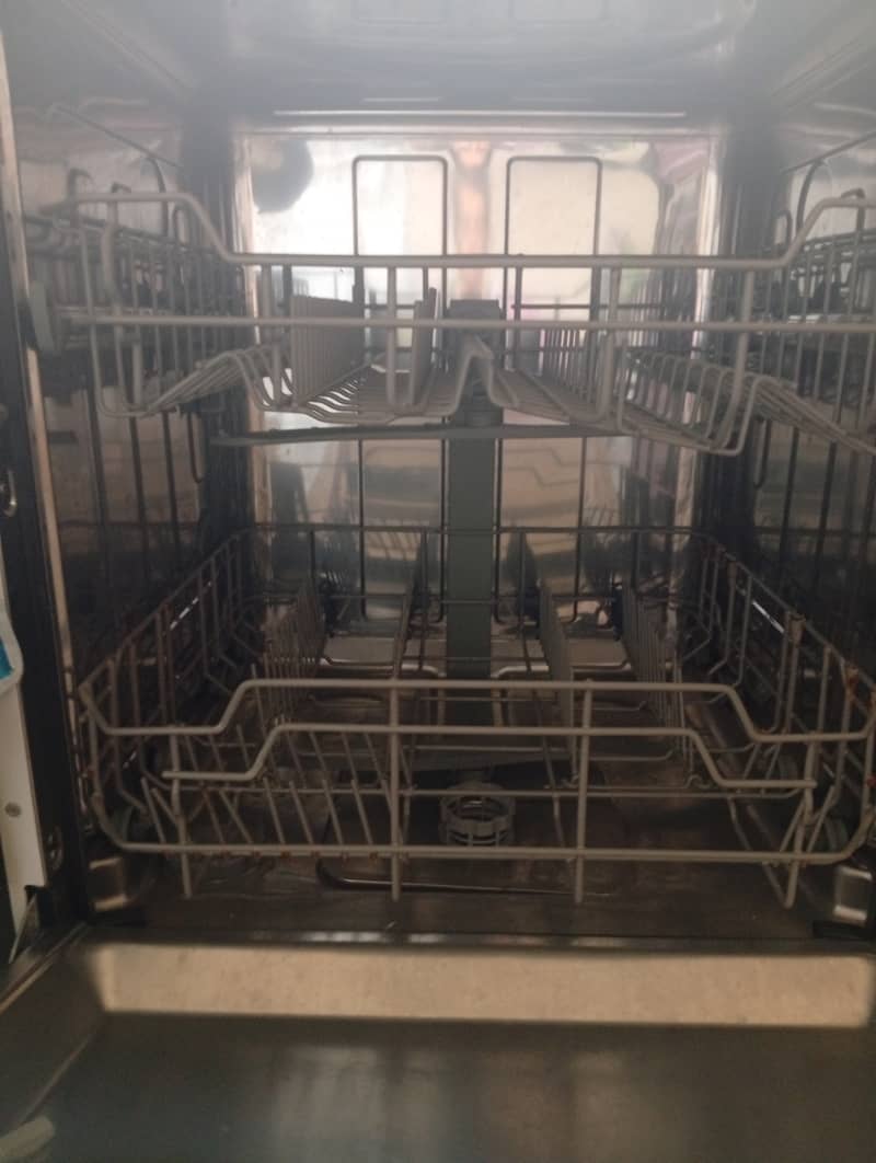 Dishwasher 3