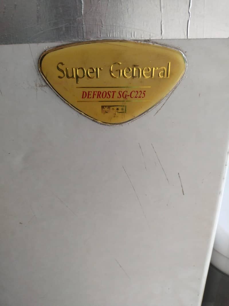 Refrigerator 1