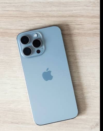 Apple iPhone 16 Pro Max