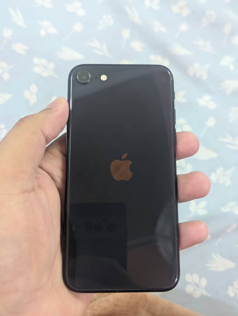 Apple iPhone SE 4