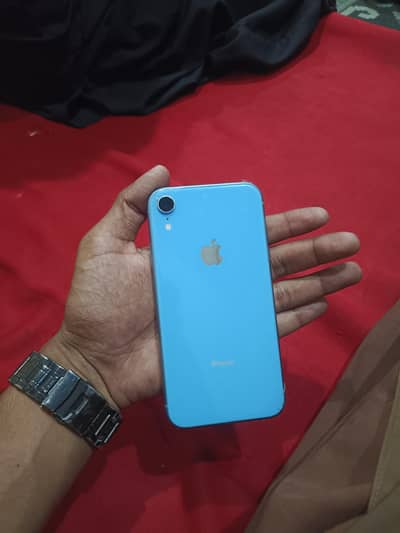Apple iPhone XR