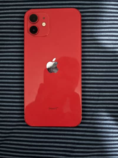 Apple iPhone 12