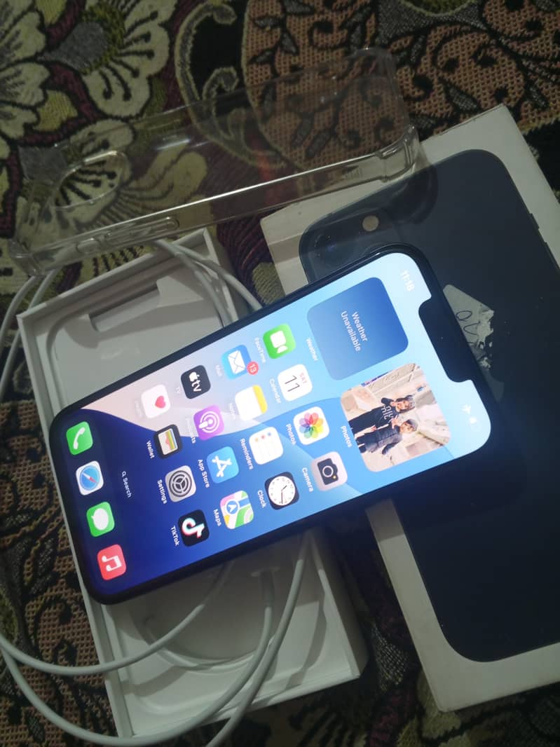 Apple iPhone 13jv 1