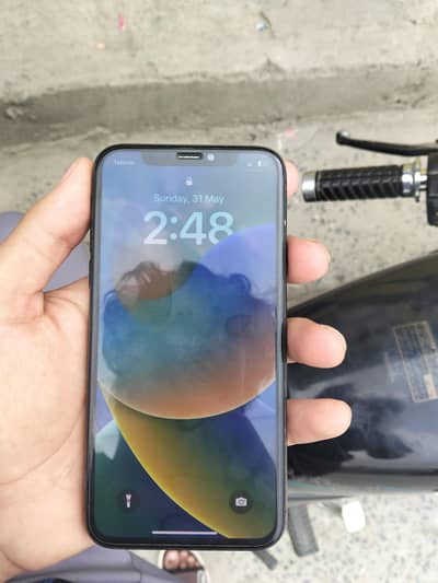 iPhone X