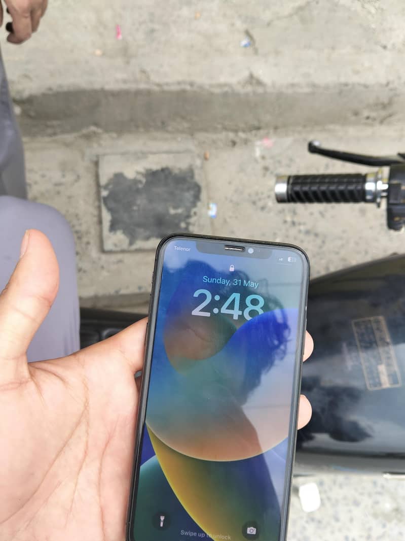 iPhone X 2