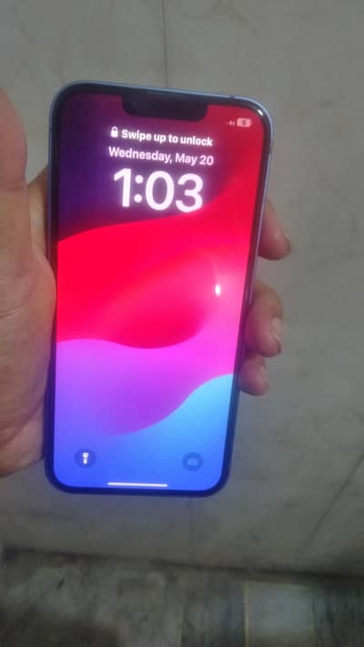 Apple iPhone 13