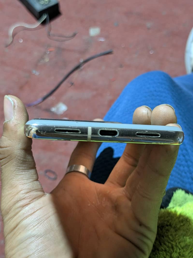 Google Pixel 5a 3