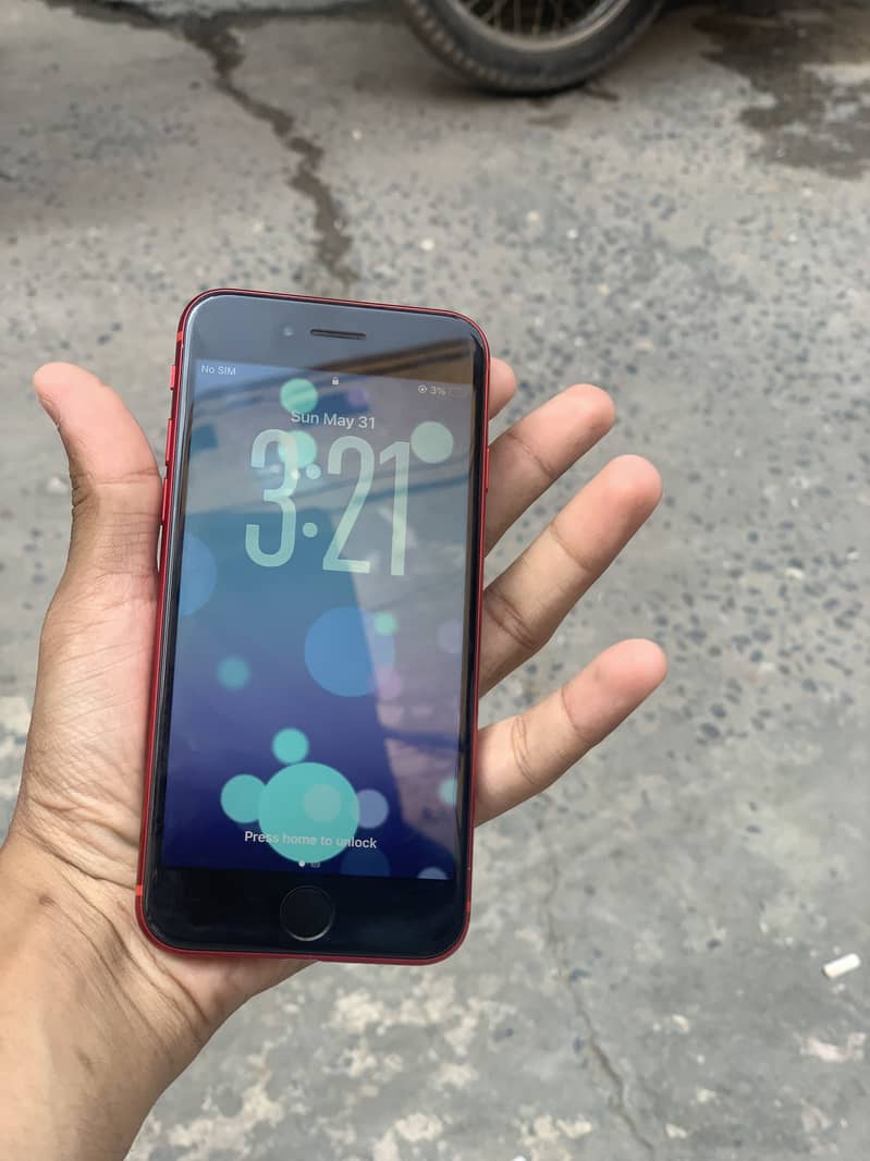 iPhone SE 3