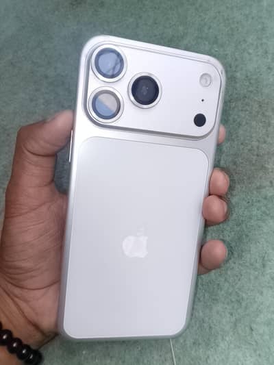 Apple iPhone 17 Pro Max exchange possible ha 11 sa uper model ho
