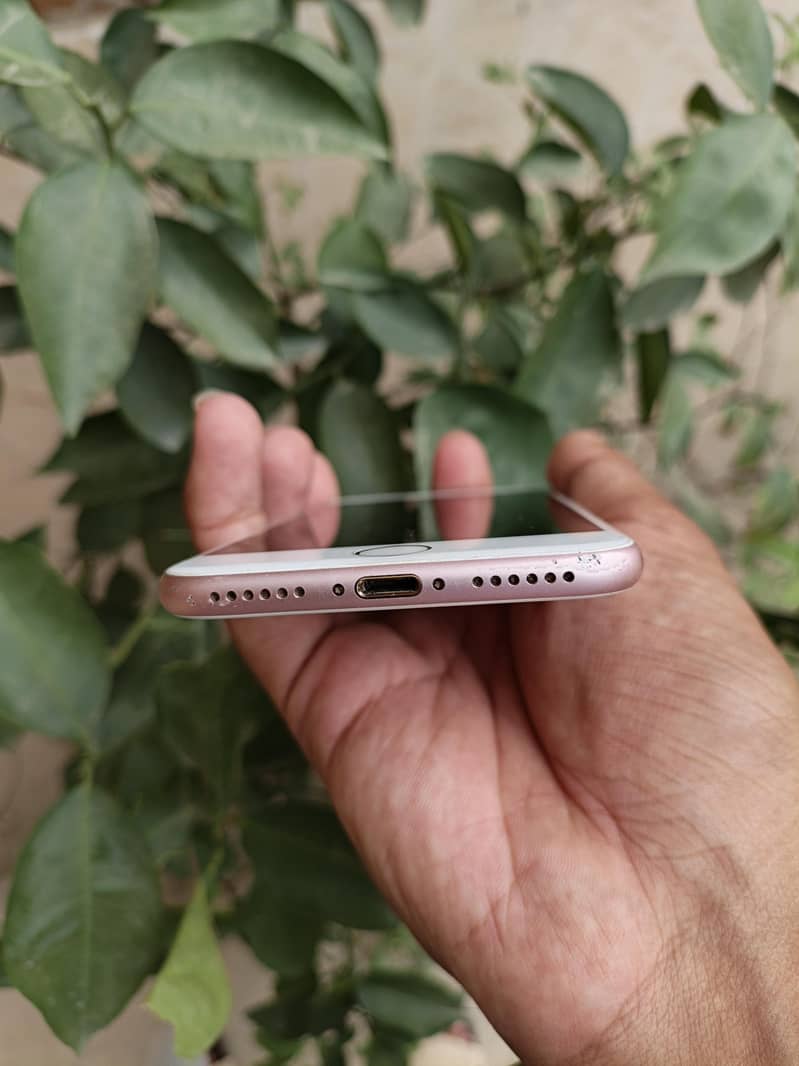 IPHONE 7 3