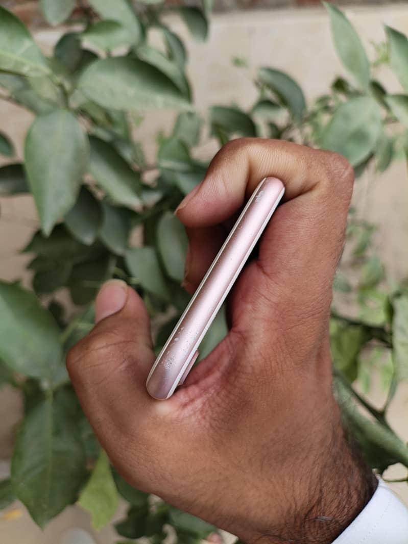 IPHONE 7 5