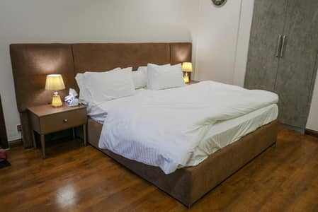 Luxury 2 Bed Fully Furnished Apartment For Rent | 1600 SQFT | Prime Location Gulberg Greens Main Expressway2