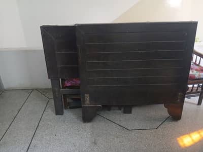 Single bed qnty 2