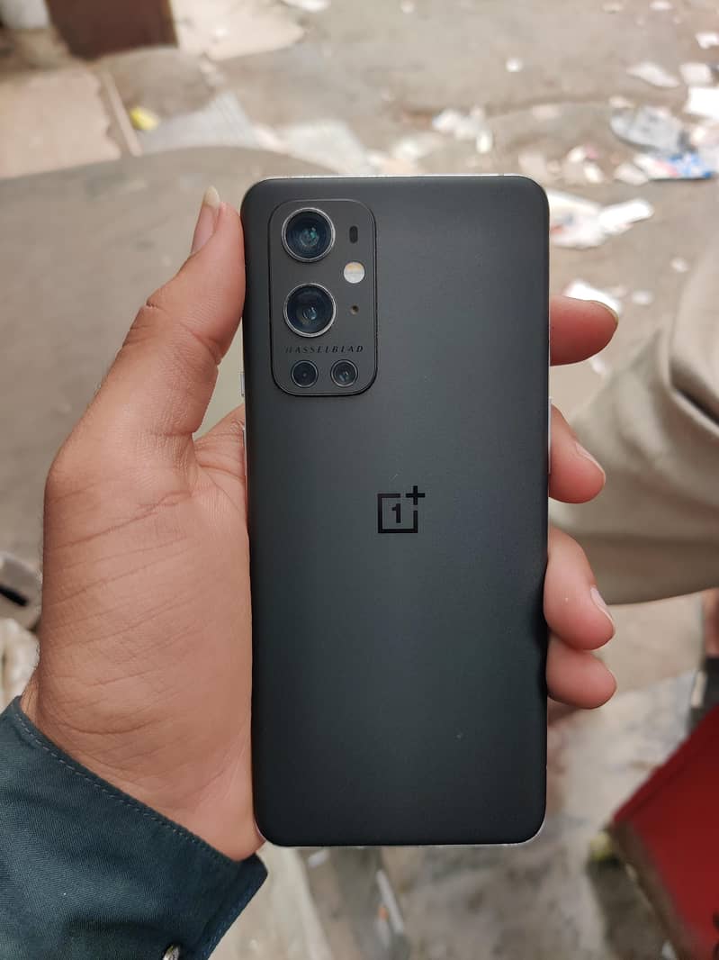 One Plus 9 Pro 1