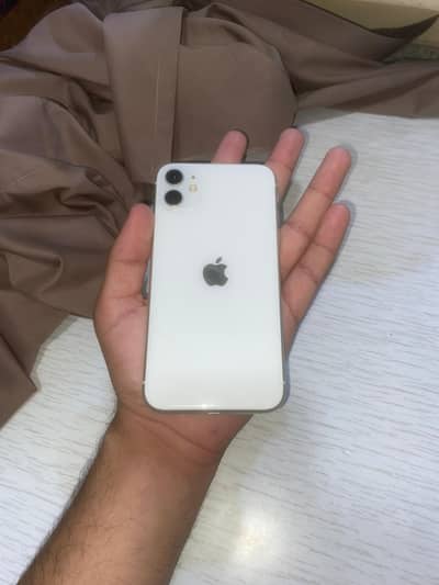 Apple iPhone 11