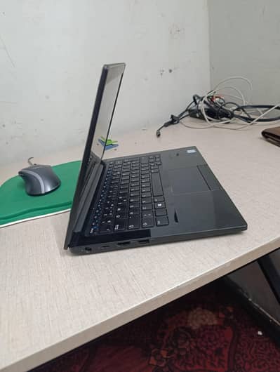 Dell Latitude Model 7390 Touch Screen 13 inch screen