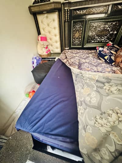 King size bed, with two large side tables  Dressing table